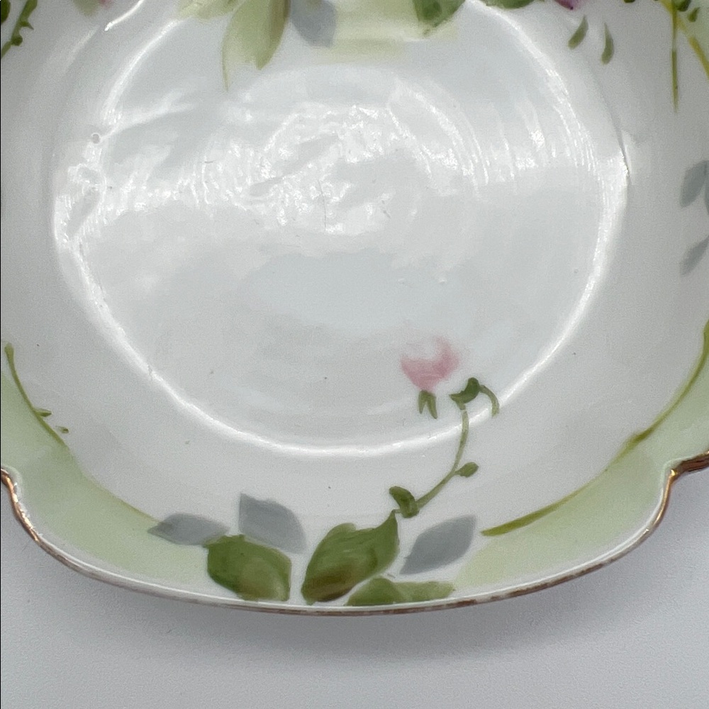 Vintage Nippon Hand-Painted Floral Trinket Dish With 2 Handles and Gold Trim - Picture 3 of 11
